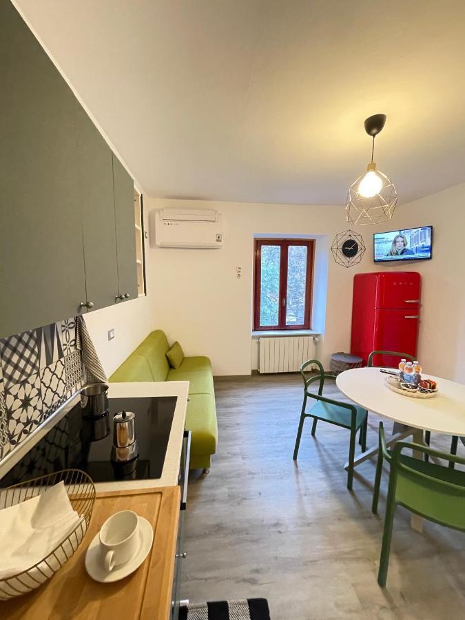 Smart Gold Apartment Luxury Central Бергамо Екстериор снимка