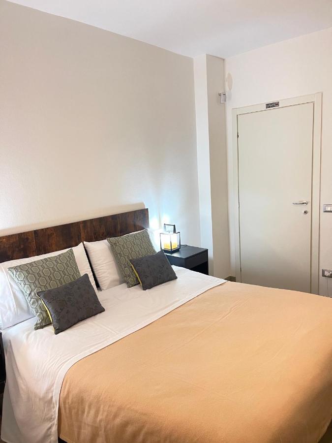 Smart Gold Apartment Luxury Central Бергамо Екстериор снимка