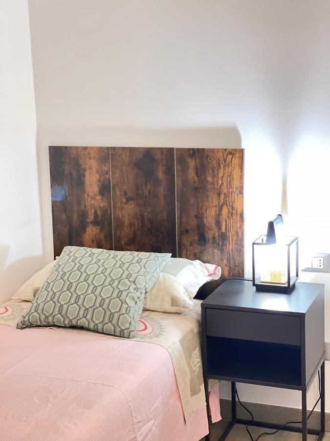 Smart Gold Apartment Luxury Central Бергамо Екстериор снимка
