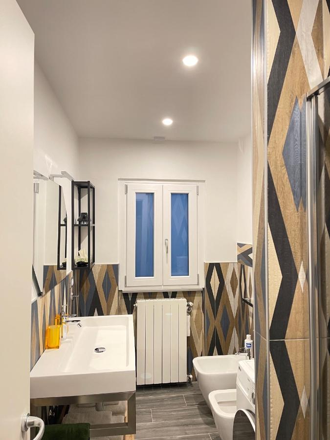Smart Gold Apartment Luxury Central Бергамо Екстериор снимка